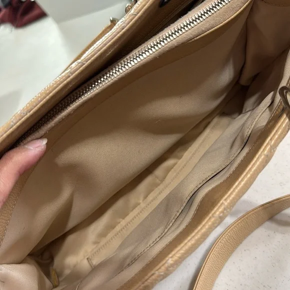 Chanel CC Quilted Shoulder Bag Caviar Beige Large Shopping Tote - Picture 14 of 16